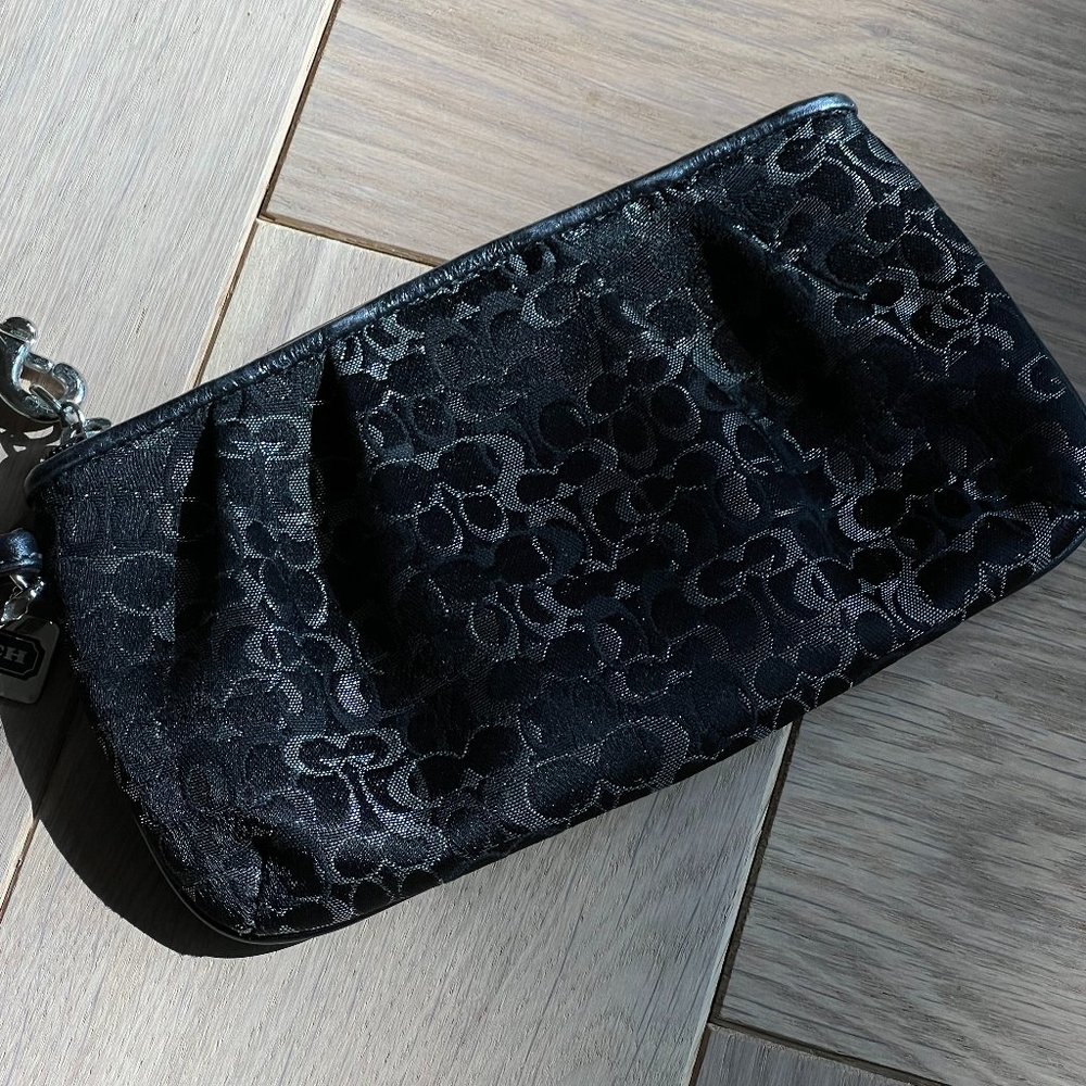 Coach Lured Pleated Top Zip Silver/Black Metallic Signature Logo Wristlet